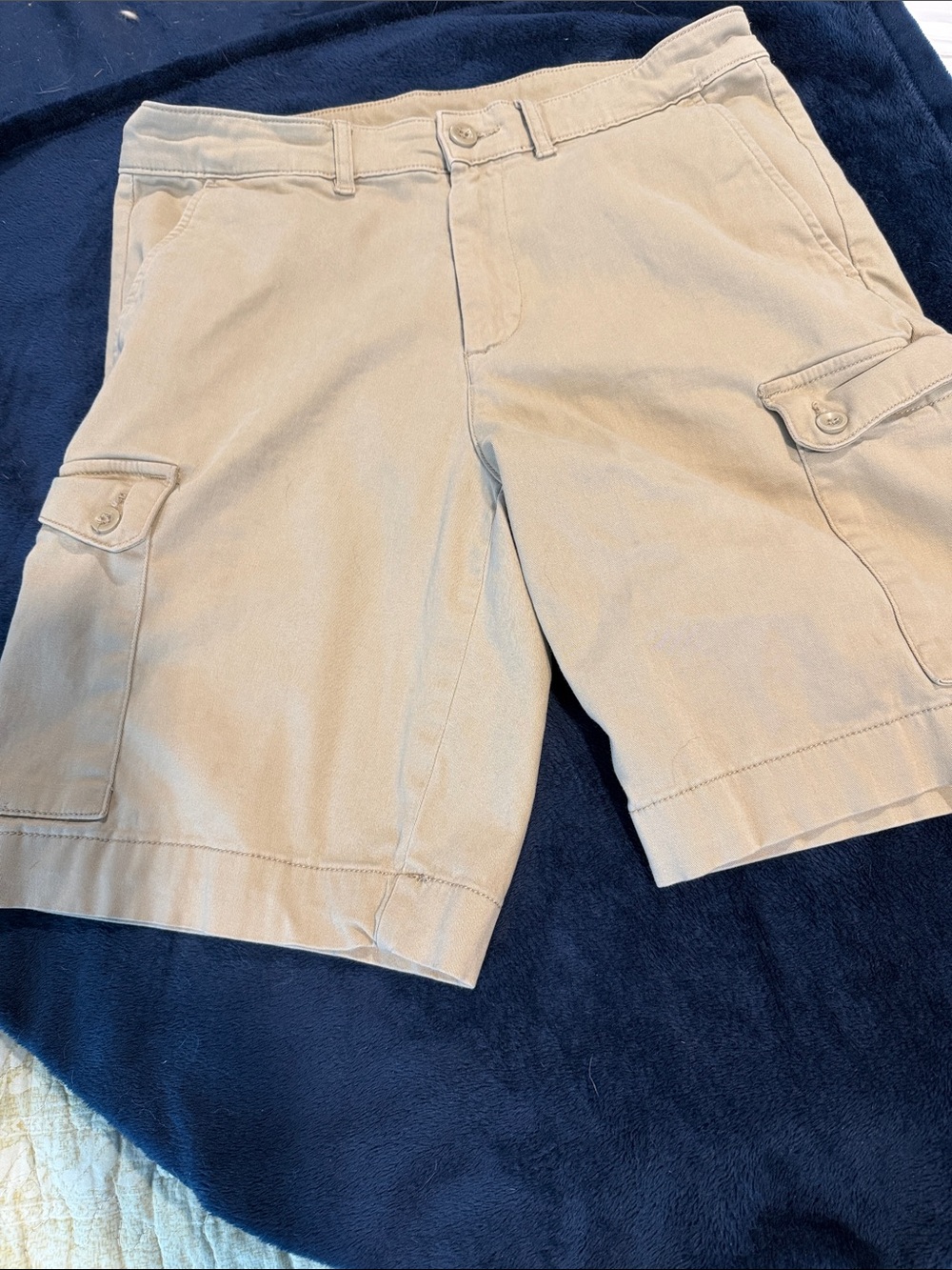 St. John's Bay Men's Tan Cargo Shorts